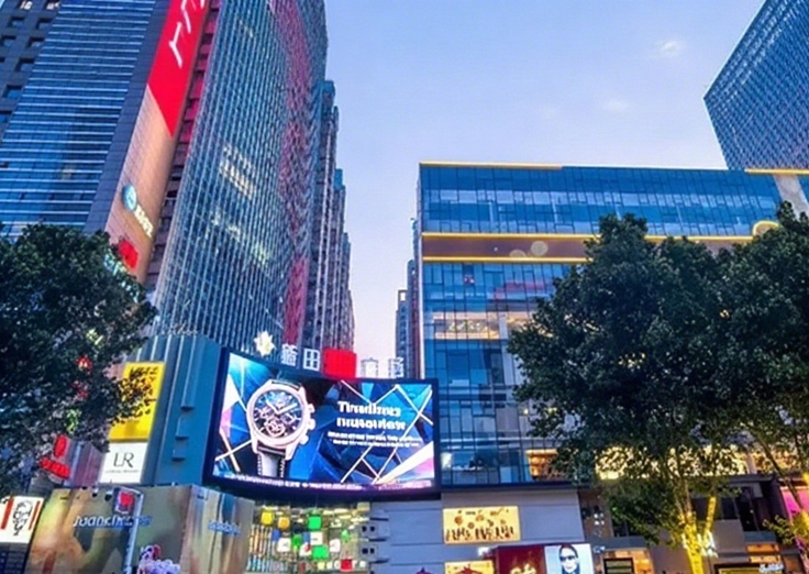 Outdoor Commercial LED Display for Exterior Walls